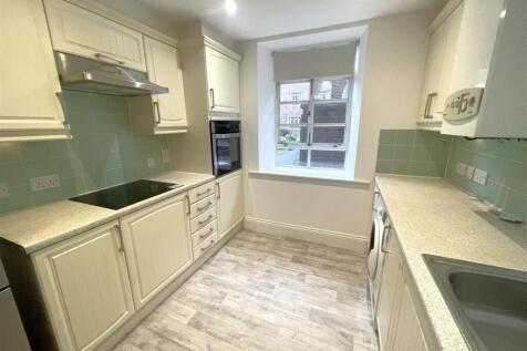 Kitchen - NEW.jpg