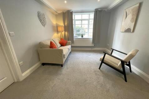 Living - FURNASHED 1.jpg