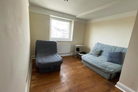 Bedroom.jpg