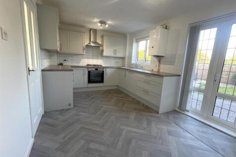 Kitchen Dining room.jpg