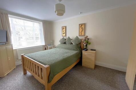 Bedroom.jpg