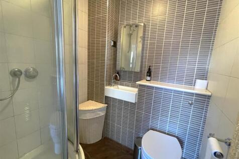 Ensuite.jpg