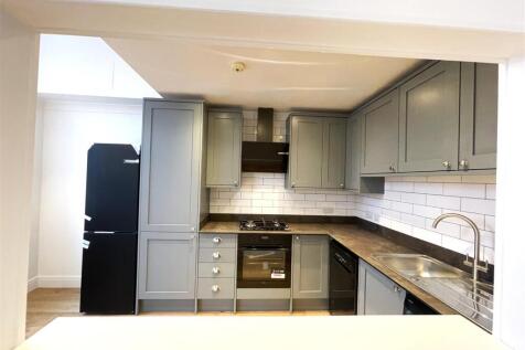 Kitchen hatch.jpg