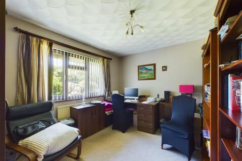 CAM02295G0-PR0072-STILL025.jpg