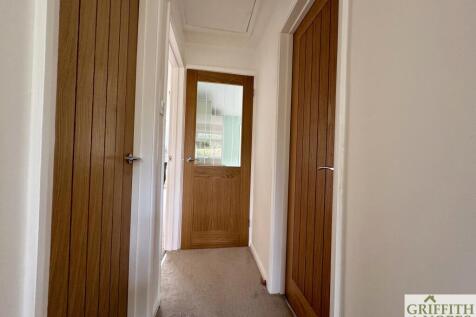 Middle Hallway