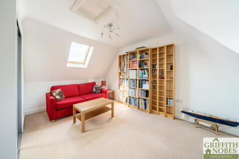 Bedroom 4 (Second Floor)