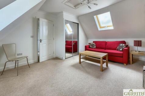 Bedroom 4 (Second Floor)