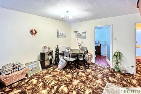Living Room Dining Area