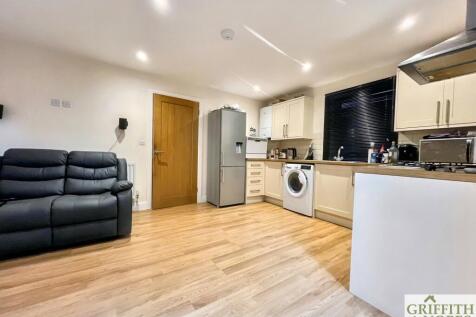 Open Plan Kitchen Lounge