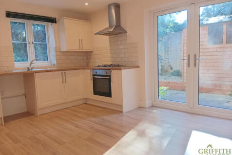 Kitchen area and patio doors