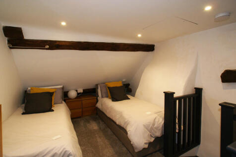 manor h cott bed2...