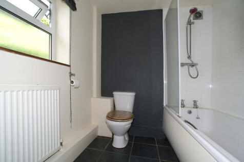 1 brickyard bath