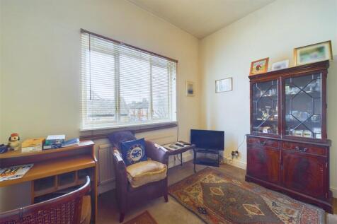 CAM01799G0-PR0118-STILL006.jpg