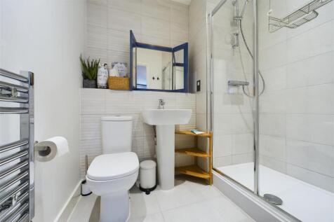 Bedroom 2 En Suite