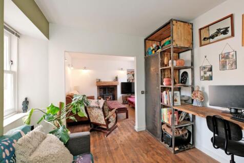 Property Image 12