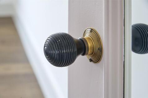 Handle