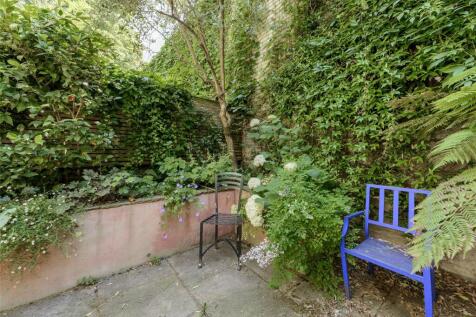Courtyard Garden