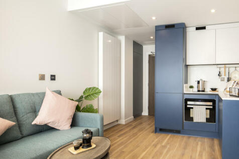 Kitchen/lounge
