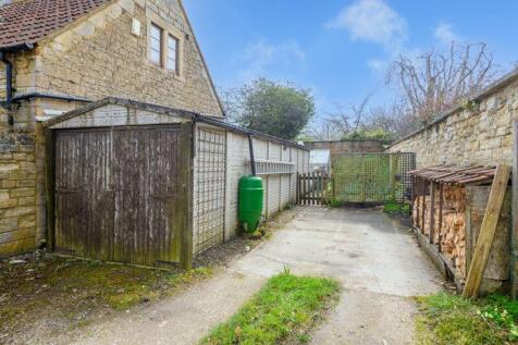 Garage &amp; Driveway