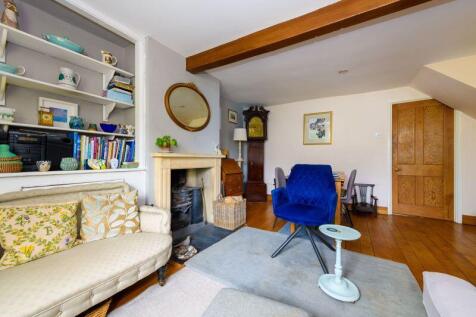 Sitting Dining Room