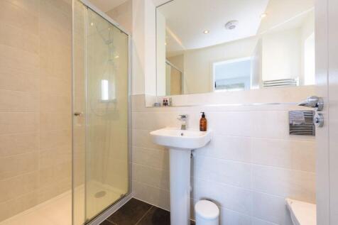 Bedroom 2 En-Suite