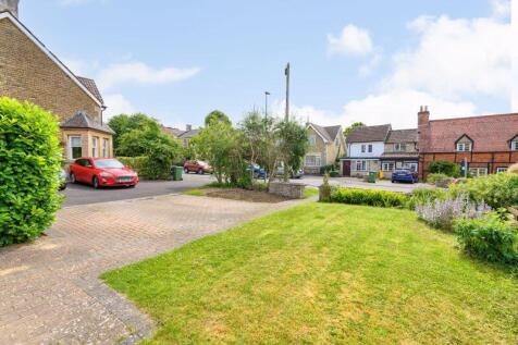 Front Garden/Driveway