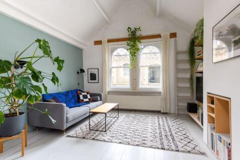 Sitting Dining Room