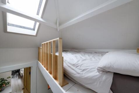 Mezzanine Bed Platform
