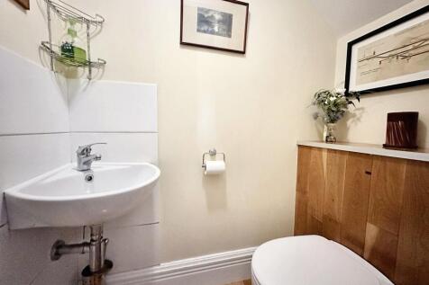 Ground Floor WC