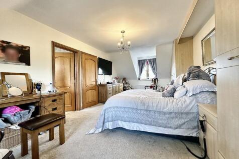 En-suite Bedroom