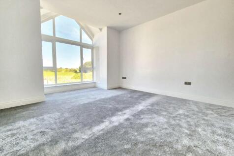 Ensuite Bedroom