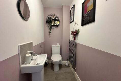 Ground floor WC
