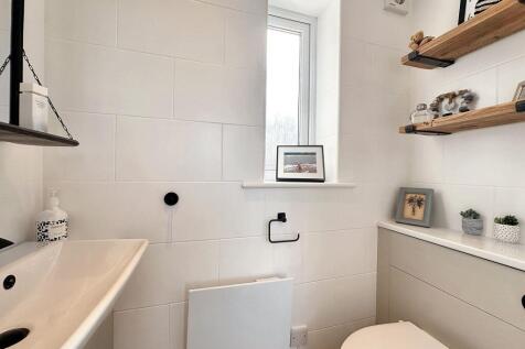 Ground floor WC
