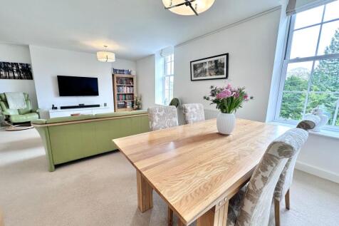 Living Dining Room