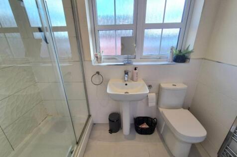 En-suite shower room