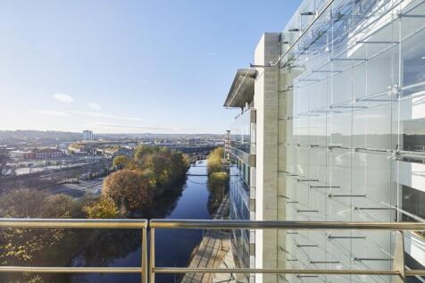 ONE WHITEHALL RIVERSIDE_HLA8585_LR.jpg