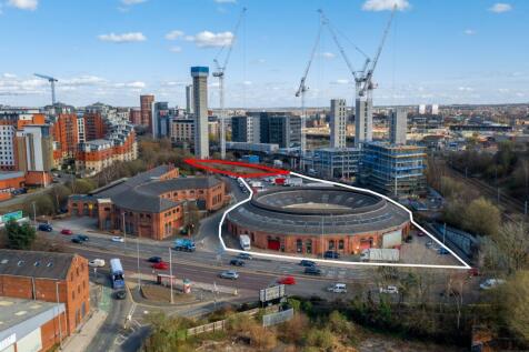 Roundhouse Whiteline 2.jpg