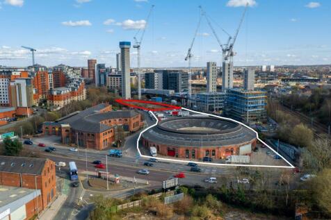 Roundhouse Whiteline 2.jpg