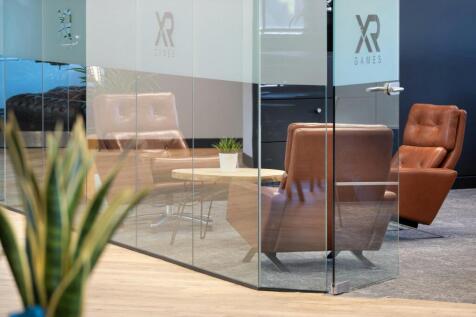 HALF_ROUND_HOUSE_0113.jpg
