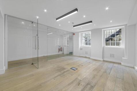 OFFICE 9.jpg