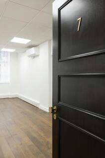 Office 7 7.jpg