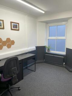 office 2 i3.jpg