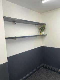 Office 4 i1.jpg