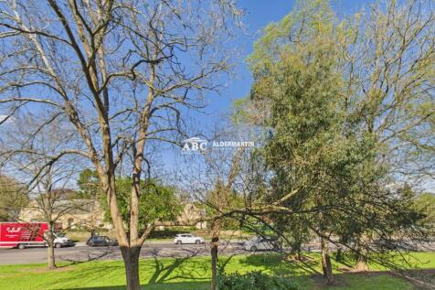 CAM03827G0-PR0037-STILL009.jpg