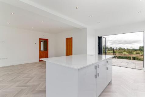 Living Dining Kitchen - B.jpg
