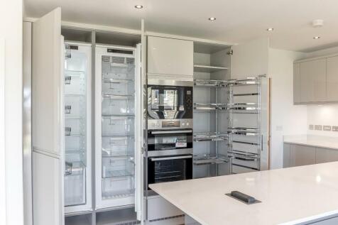 Living Dining Kitchen - E.jpg