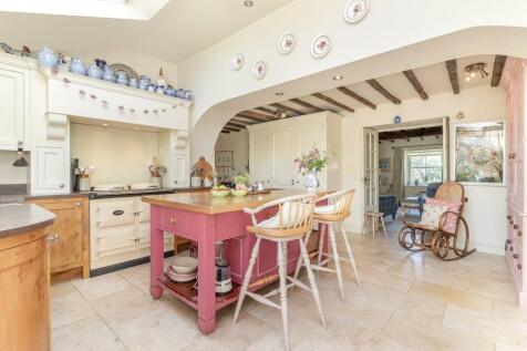 Breakfast Kitchen - B.jpg