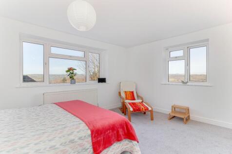 Bedroom 1 - A.jpg