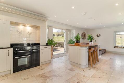 Breakfast Kitchen - A.jpg