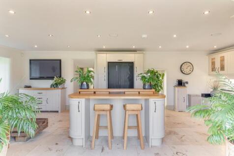 Breakfast Kitchen - F.jpg